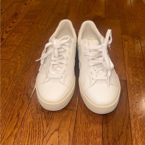 Veja campo sneakers - Picture 2 of 7